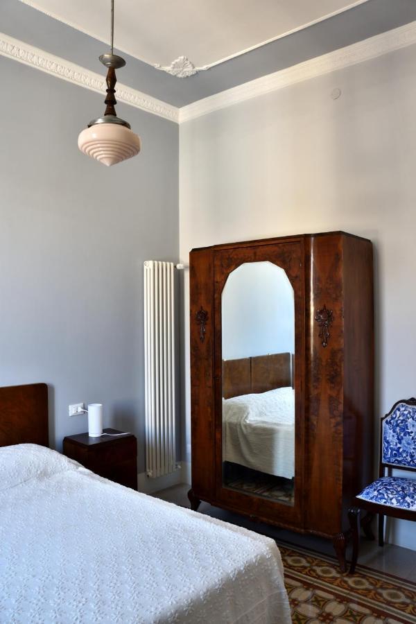 Battisti 18 Vintage Rooms Palermo Exteriér fotografie