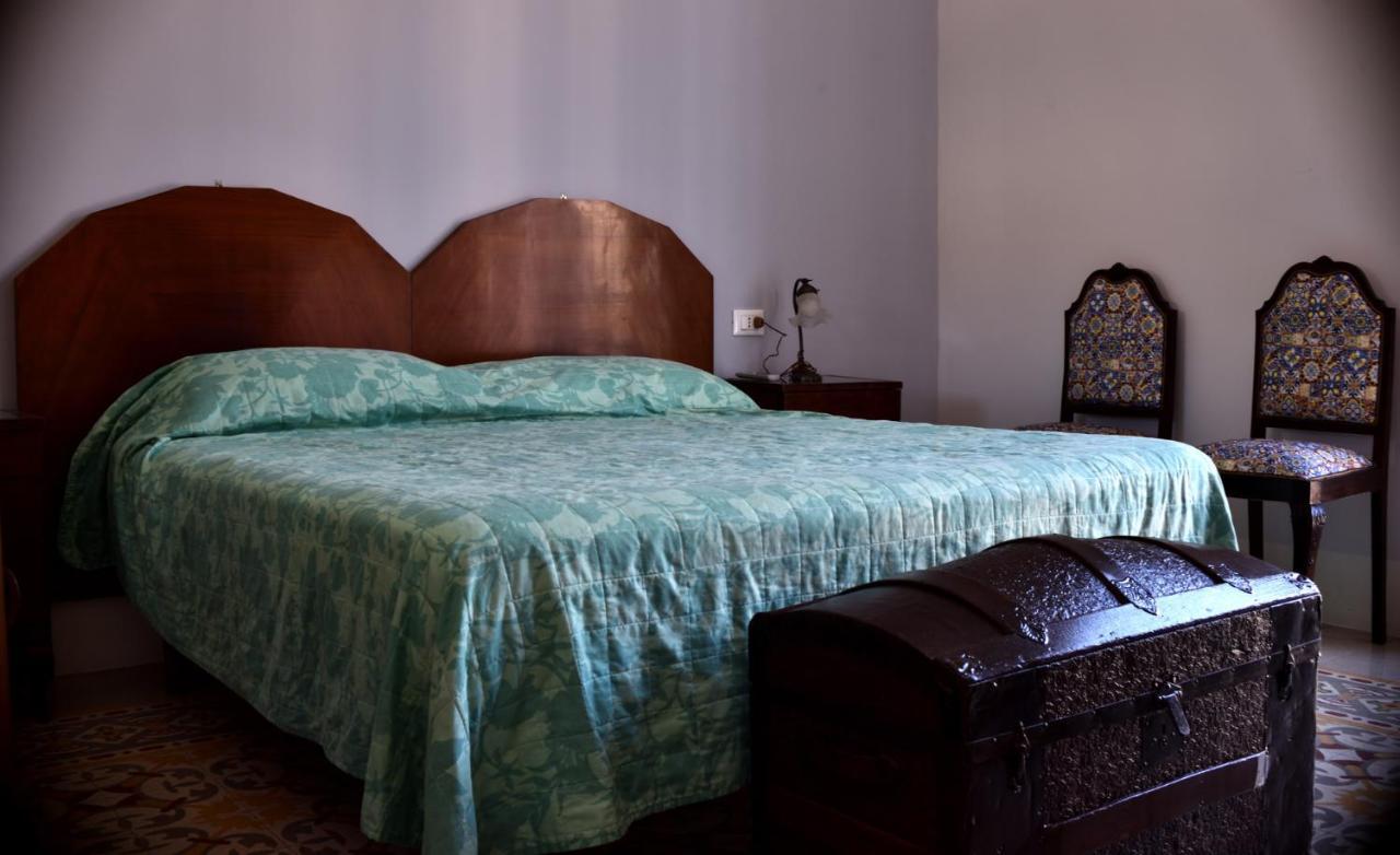 Battisti 18 Vintage Rooms Palermo Exteriér fotografie