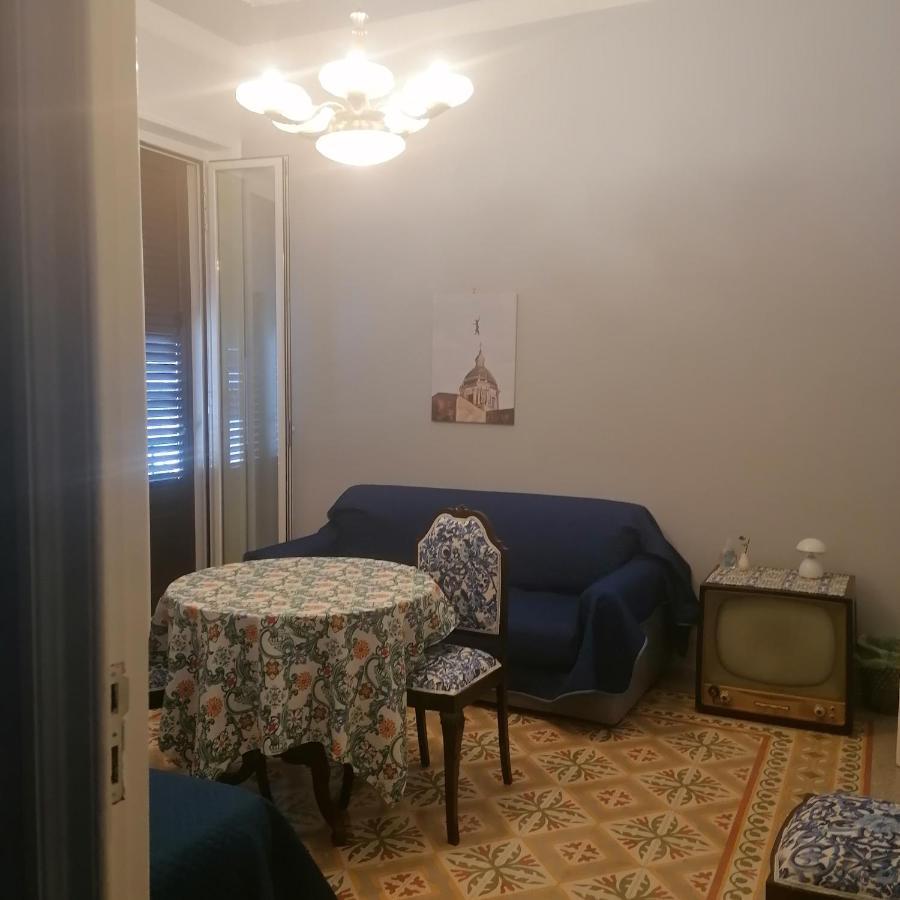 Battisti 18 Vintage Rooms Palermo Exteriér fotografie